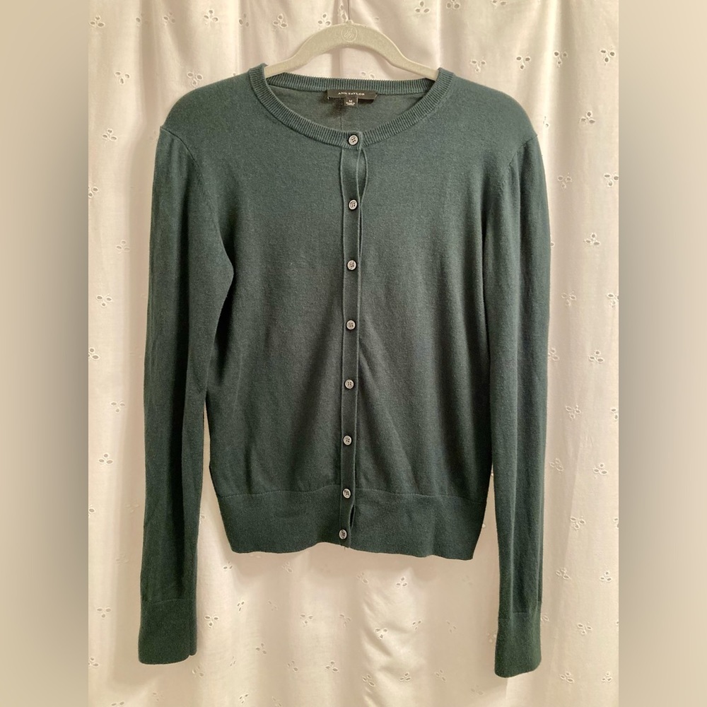 Ann Taylor Cardigan Hunter Green Button Front Soft Cotton Modal Size Medium